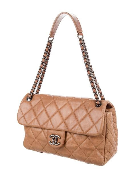 buy chanel handbags outlet.